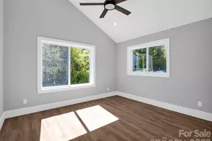 1 Pinnacle Vw Rd, Asheville, NC 28803 - Photo 17