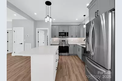 1 Pinnacle View Road, Asheville, NC 28803 - Photo 5