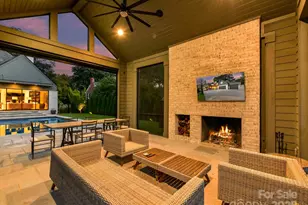 1840 Sharon Ln, Charlotte, NC 28211 - Photo 41