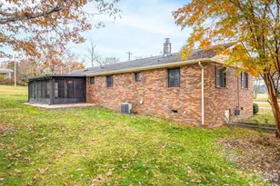 605 Dana Rd, Hendersonville, NC 28792 - Photo 9