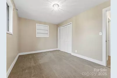 605 Dana Road, Hendersonville, NC 28792 - Photo 21