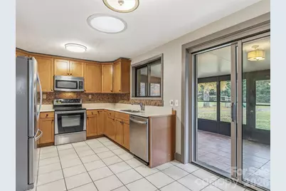 605 Dana Road, Hendersonville, NC 28792 - Photo 15