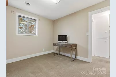 605 Dana Road, Hendersonville, NC 28792 - Photo 23