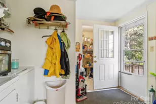 35 Mountaineer Ln, Burnsville, NC 28714 - Photo 21