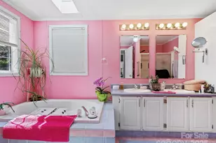 35 Mountaineer Ln, Burnsville, NC 28714 - Photo 25