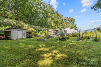 35 Mountaineer Lane #8, Burnsville, NC 28714 - Photo 33