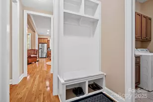 25 E Owl Creek Ln, Fairview, NC 28730 - Photo 19