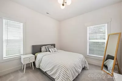 1014 Drummond Avenue, Charlotte, NC 28205 - Photo 25