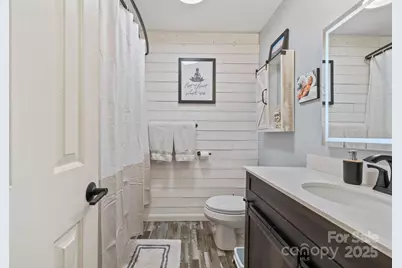 100 Greenbriar Avenue, Flat Rock, NC 28731 - Photo 21