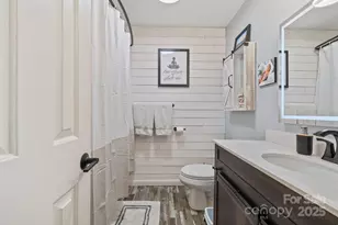 100 Greenbriar Ave, Flat Rock, NC 28731 - Photo 21