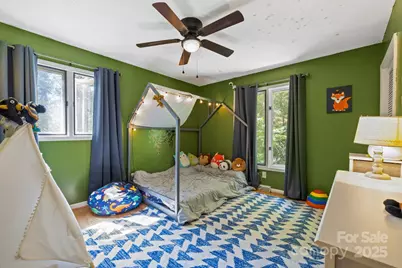 100 Greenbriar Avenue, Flat Rock, NC 28731 - Photo 27