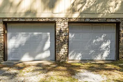 100 Greenbriar Avenue, Flat Rock, NC 28731 - Photo 7