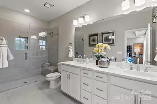 9462 Senator Royall Dr, Charlotte, NC 28262 - Photo 15