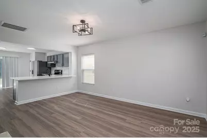 1012 Kings Mountain Lane, Gastonia, NC 28054 - Photo 7