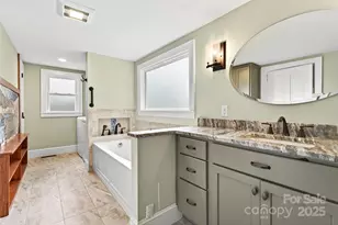 109 N Dougherty St, Black Mountain, NC 28711 - Photo 21