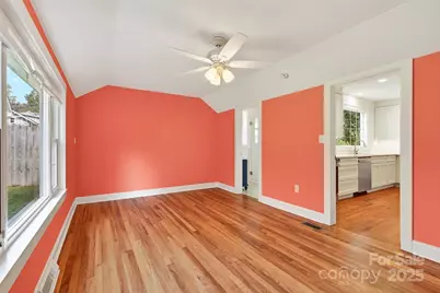 109 N Dougherty Street, Black Mountain, NC 28711 - Photo 15