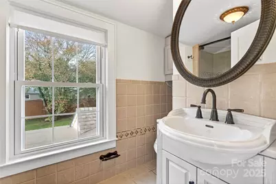 109 N Dougherty Street, Black Mountain, NC 28711 - Photo 27