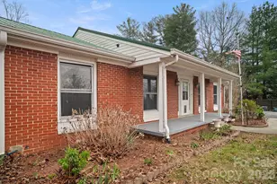 185 O O King Dr, Flat Rock, NC 28731 - Photo 5