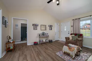 1371 Millrace Dr, Conover, NC 28613 - Photo 7