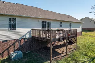 1371 Millrace Dr, Conover, NC 28613 - Photo 29