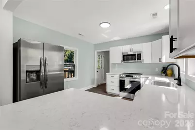 951 Confederate Avenue, Lancaster, SC 29720 - Photo 1