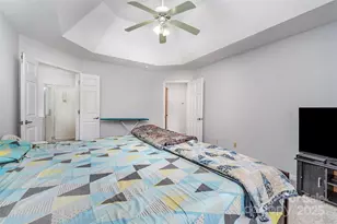 2823 Oakdale Pasture Dr, Charlotte, NC 28216 - Photo 17