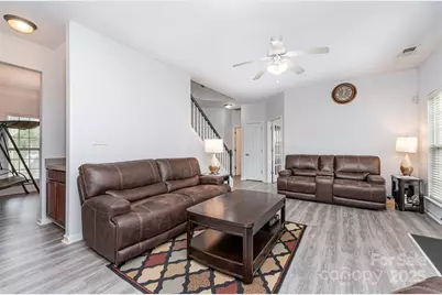 2823 Oakdale Pasture Drive, Charlotte, NC 28216 - Photo 7