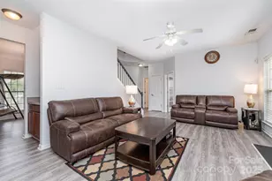 2823 Oakdale Pasture Dr, Charlotte, NC 28216 - Photo 7