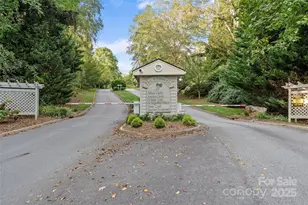 106 Abbey Cir, Asheville, NC 28805 - Photo 23