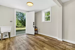 14 Mineral Springs Rd, Asheville, NC 28805 - Photo 25