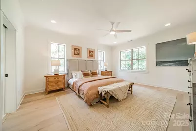 3838 Avalon Avenue, Charlotte, NC 28208 - Photo 23