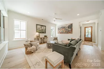 3838 Avalon Avenue, Charlotte, NC 28208 - Photo 11