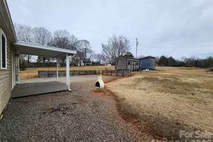 303 Johnson Dairy Rd, Mooresville, NC 28115 - Photo 33