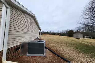 303 Johnson Dairy Rd, Mooresville, NC 28115 - Photo 35