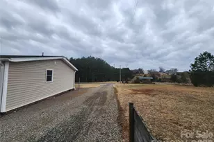 303 Johnson Dairy Rd, Mooresville, NC 28115 - Photo 5