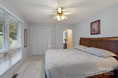 128 Forest View Drive, Flat Rock, NC 28731 - Photo 27