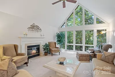 128 Forest View Drive, Flat Rock, NC 28731 - Photo 7