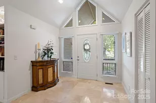 128 Forest View Dr, Flat Rock, NC 28731 - Photo 5