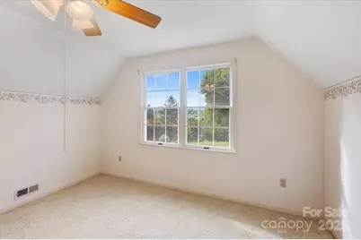 168 Mountain Valley Drive, Hendersonville, NC 28739 - Photo 23