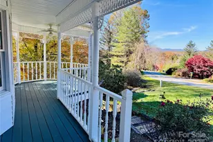 168 Mountain Valley Dr, Hendersonville, NC 28739 - Photo 3