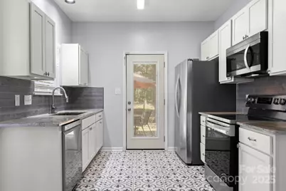 13309 Lampmeade Lane, Charlotte, NC 28273 - Photo 11