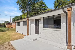 9235 Edgevale Dr, Charlotte, NC 28216 - Photo 3