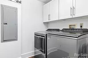 21 Battery Park Ave, Asheville, NC 28801 - Photo 31