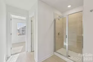 2111 Sunflower Cir, Newton, NC 28658 - Photo 21