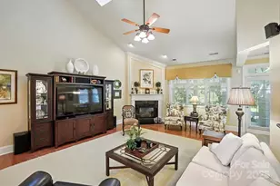 10906 Round Rock Rd, Charlotte, NC 28277 - Photo 7