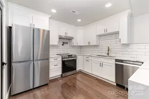 2105 Highland St, Charlotte, NC 28208 - Photo 13