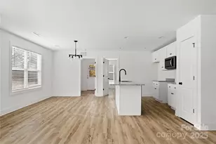 2022 4th St SW, Hickory, NC 28602 - Photo 7