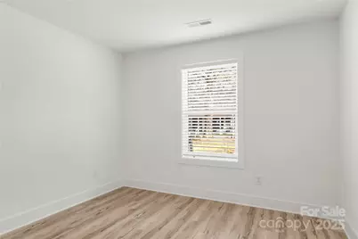 2022 4th Street SW, Hickory, NC 28602 - Photo 27