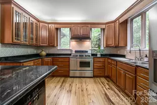 116 Hawk Rdg, Asheville, NC 28804 - Photo 15