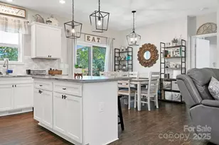 326 Little Rdg Dr, Penrose, NC 28766 - Photo 7